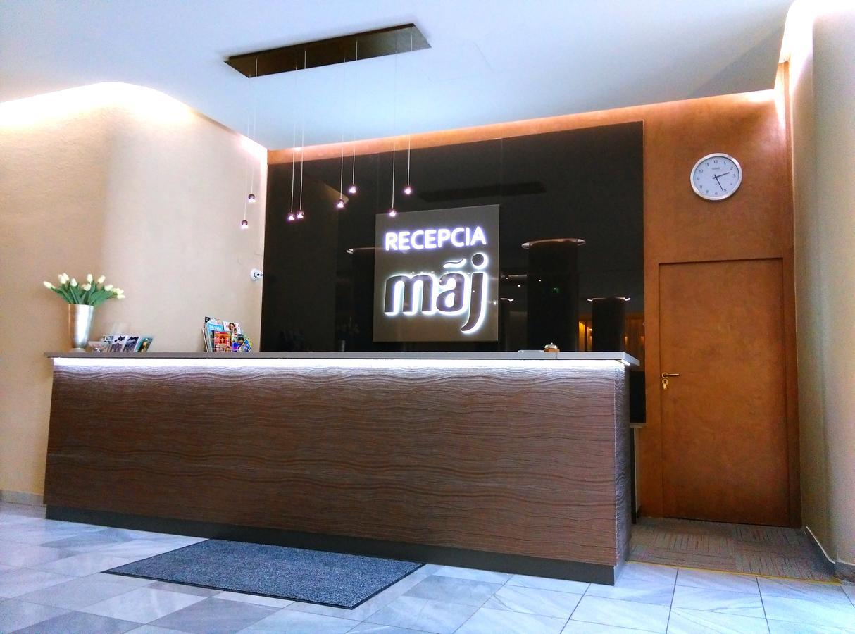 Maj Hotel Medical Wellness Piest'any Exteriör bild